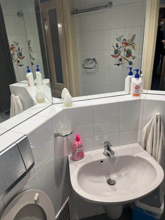 Rising Sun Hill Apartment Будапеща Екстериор снимка